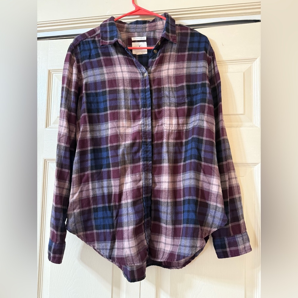 American Eagle Outfitters Bf Fit Purple Plaid Button Down Flannel Top